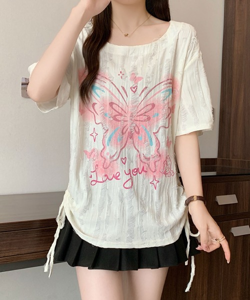 2ly2(トゥーリートゥー)の「バタフライプリント ダメージデザイントップス(Tシャツ/カットソー・レディース・ベージュ/グレー・FREE)」の2枚目の写真