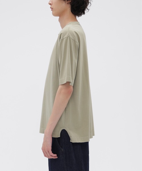 MHL.(エムエイチエル)の「FADED ROUGH COTTON JERSEY(Tシャツ/カットソー・メンズ・ライトブラウン/セージグリーン・LARGE/MEDIUM)」の9枚目の写真