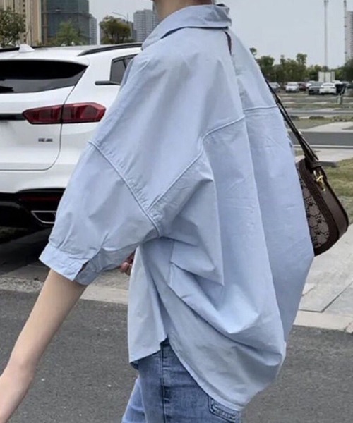 NANEA(ナネア)の「五分袖脇タックレギュラーカラーシャツ(シャツ/ブラウス・レディース・ネイビー/ホワイト/ブルー・MEDIUM)」の9枚目の写真
