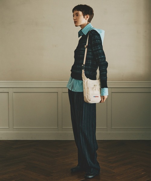 beautiful people(ビューティフルピープル)の「BR × BP CANVAS SLIM SHOULDER(ショルダーバッグ・レディース・ナチュラル・FREE)」の8枚目の写真