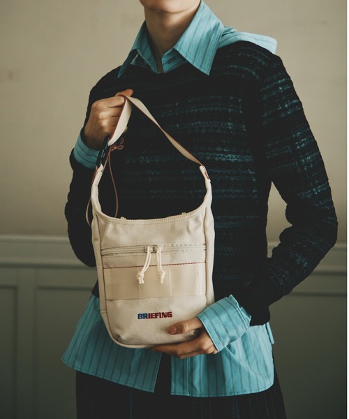 beautiful people(ビューティフルピープル)の「BR × BP CANVAS SLIM SHOULDER(ショルダーバッグ・レディース・ナチュラル・FREE)」の19枚目の写真