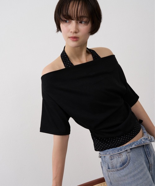 NUJOH(ヌゾ)の「Dot Halter Layered Off-Shoulder Tee / ドットホルターレイヤードオフショルダーT(Tシャツ/カットソー・レディース・ブラック/ブルー/アイボリー・FREE)」の1枚目の写真