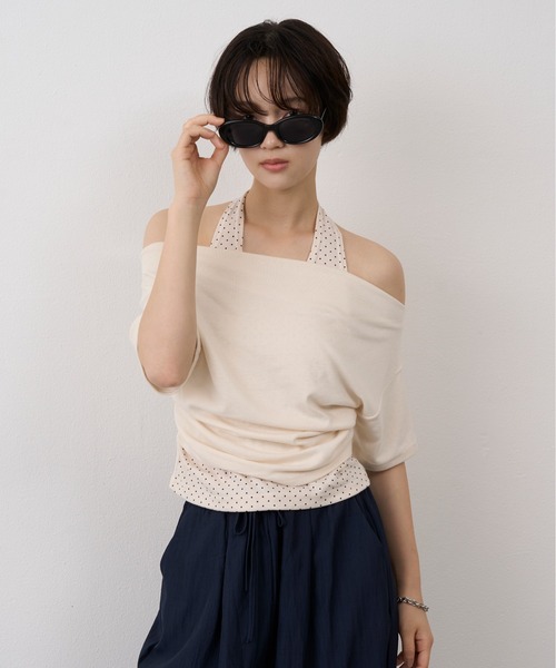 NUJOH(ヌゾ)の「Dot Halter Layered Off-Shoulder Tee / ドットホルターレイヤードオフショルダーT(Tシャツ/カットソー・レディース・ブラック/ブルー/アイボリー・FREE)」の14枚目の写真