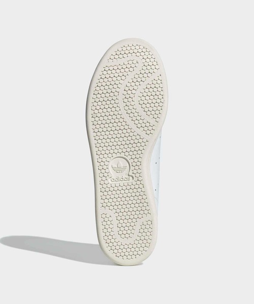 adidas(アディダス)の「スタンスミス / Stan Smith / アディダスオリジナルス adidas Originals(スニーカー・メンズ・ホワイト・23.0cm/22.5cm/26.0cm/25.5cm/22.0cm/23.5cm/24.0cm/25.0cm/24.5cm/29.0cm/28.5cm/28.0cm/27.5cm/27.0cm/26.5cm)」の3枚目の写真