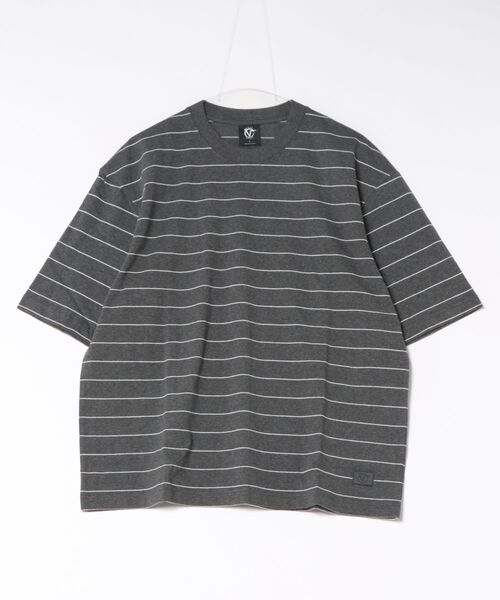 VANS(バンズ)の「VANS ヴァンズ Vans X Rowan Z Stripe SS Shirt ショートスリーブ VN000ZY3CHR Charcoal(Tシャツ/カットソー・メンズ・グレー・X-LARGE/LARGE/MEDIUM)」の1枚目の写真