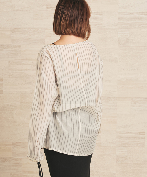 plage(プラージュ)の「Silk mix stripe T ブラウス(シャツ/ブラウス・レディース・ベージュ・FREE)」の9枚目の写真