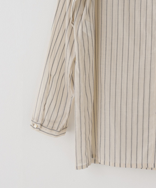 plage(プラージュ)の「Silk mix stripe T ブラウス(シャツ/ブラウス・レディース・ベージュ・FREE)」の12枚目の写真