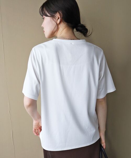 le.coeur blanc(ルクールブラン)の「【撥水・撥油・防汚】AllureTシャツ(Tシャツ/カットソー・レディース・ブラック/オフホワイト/キャメル・38)」の20枚目の写真