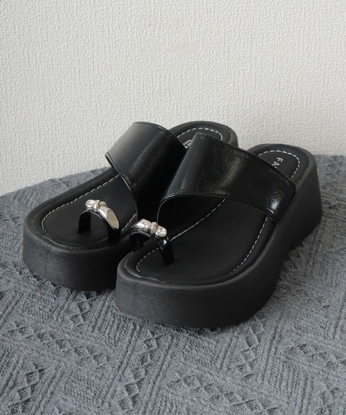 Miniministore(ミニミニストア)の「厚底トングサンダル 美脚脚長 おしゃれ靴(サンダル・レディース・ブラック/シャンパン/レオパード・22.5cm/23.5cm/23.0cm/24.5cm/24.0cm)」の14枚目の写真