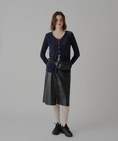 WHIMSIC(ウィムジック)の「【UNISEX】ヴィーガンレザーウエストバック(ボディバッグ/ウエストポーチ・レディース・ブラック/ブラウン・ONE SIZE)」の10枚目の写真