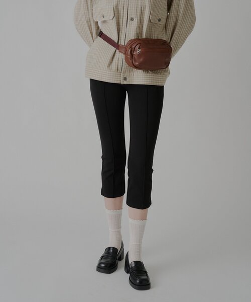 WHIMSIC(ウィムジック)の「【UNISEX】ヴィーガンレザーウエストバック(ボディバッグ/ウエストポーチ・レディース・ブラック/ブラウン・ONE SIZE)」の21枚目の写真