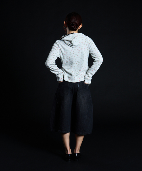 JOINT WORKS（ジョイントワークス）の「フックディテール ワッフルジップフーディー / J Floral Hook Waffle Hood（パーカー・レディース・ホワイト/ネイビー・FREE）」の5枚目の写真