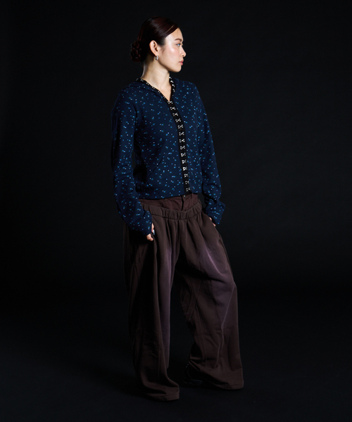 JOINT WORKS（ジョイントワークス）の「フックディテール ワッフルジップフーディー / J Floral Hook Waffle Hood（パーカー・レディース・ホワイト/ネイビー・FREE）」の10枚目の写真