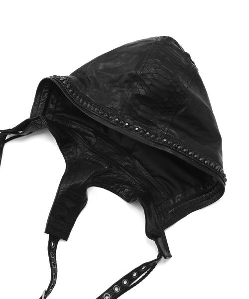 KMRii(ケムリ)の「KMRii/ケムリ/Hooded Jet Holster/Diamond(ボディバッグ/ウエストポーチ・メンズ・ブラック・F)」の12枚目の写真