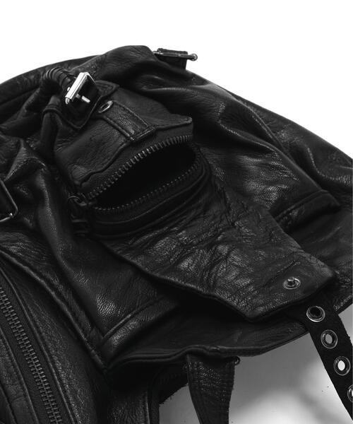 KMRii(ケムリ)の「KMRii/ケムリ/Hooded Jet Holster/Diamond(ボディバッグ/ウエストポーチ・メンズ・ブラック・F)」の3枚目の写真