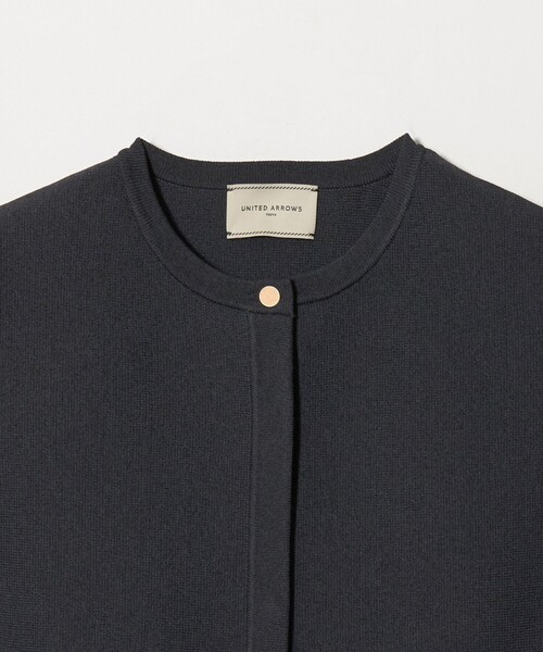UNITED ARROWS(ユナイテッドアローズ)の「ビジュー ベスト ‐ウォッシャブル‐(ベスト・レディース・ネイビー/ブラック/ダークグレー・FREE)」の8枚目の写真