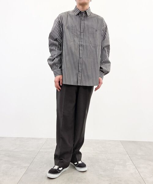 CRAFT STANDARD BOUTIQUE(クラフトスタンダードブティック)の「ストライプシャツ(シャツ/ブラウス・メンズ・キャメル/チャコールグレー・M/L)」の5枚目の写真