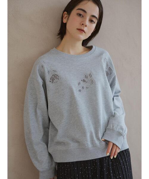 Samansa Mos2(サマンサ モスモス)の「くり抜き刺繍スウェット(スウェット・レディース・グレー/ブラック/アイボリー・F)」の4枚目の写真