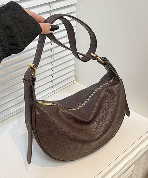 STYLEBLOCK(スタイルブロック)の「2WAYラウンドショルダーバッグ/ペットボトル収納可(ショルダーバッグ・レディース・ダークブラウン/ブラック・FREE)」の12枚目の写真