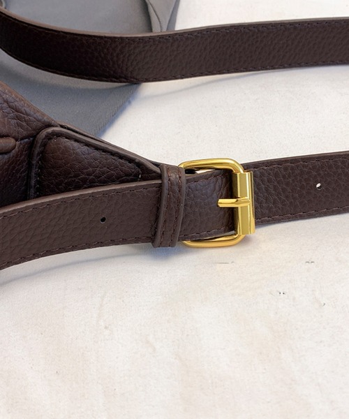 STYLEBLOCK(スタイルブロック)の「2WAYラウンドショルダーバッグ/ペットボトル収納可(ショルダーバッグ・レディース・ダークブラウン/ブラック・FREE)」の16枚目の写真