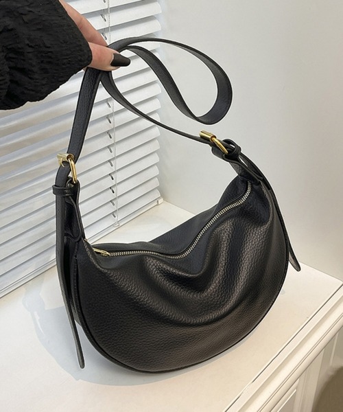 STYLEBLOCK(スタイルブロック)の「2WAYラウンドショルダーバッグ/ペットボトル収納可(ショルダーバッグ・レディース・ダークブラウン/ブラック・FREE)」の7枚目の写真