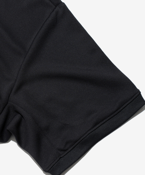 WORKS & CO.（ワークス アンド コー）の「SIGNATURE ロゴ エアフィット 半袖Tシャツ（チャコール）（Tシャツ/カットソー・メンズ・その他・MEDIUM/LARGE/X-LARGE/XX-LARGE）」の4枚目の写真
