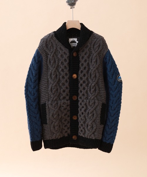 FUNALIVE（ファンアライブ）の「HIMALAYAN CLIMBER'S HAND-KNIT 手編み色切り替えショールカーディガン（カーディガン/ボレロ・メンズ・グレイッシュベージュ/ネイビー/ブラック・M/L）」の2枚目の写真