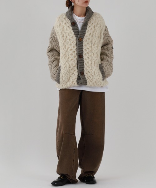 FUNALIVE（ファンアライブ）の「HIMALAYAN CLIMBER'S HAND-KNIT 手編み色切り替えショールカーディガン（カーディガン/ボレロ・メンズ・グレイッシュベージュ/ネイビー/ブラック・M/L）」の8枚目の写真