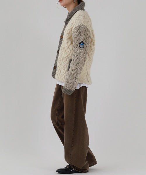 FUNALIVE（ファンアライブ）の「HIMALAYAN CLIMBER'S HAND-KNIT 手編み色切り替えショールカーディガン（カーディガン/ボレロ・メンズ・グレイッシュベージュ/ネイビー/ブラック・M/L）」の9枚目の写真