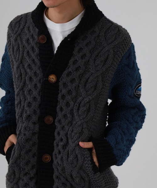 FUNALIVE（ファンアライブ）の「HIMALAYAN CLIMBER'S HAND-KNIT 手編み色切り替えショールカーディガン（カーディガン/ボレロ・メンズ・グレイッシュベージュ/ネイビー/ブラック・M/L）」の10枚目の写真