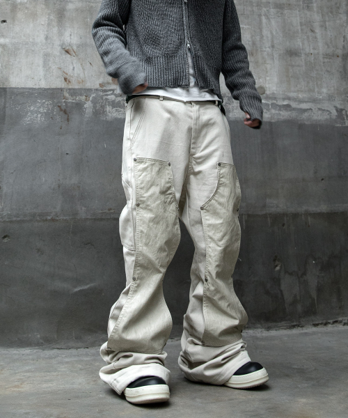ROARINGRAD(ロアリングラド)の「ダブルニーカーペンターフレアパンツベージュ(その他パンツ・メンズ・その他・SMALL/MEDIUM/LARGE)」の7枚目の写真