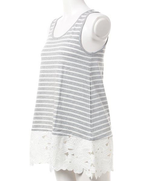 REAL CUBE（リアルキューブ）の「REAL CUBE極上素材コットンモダール裾フラワーレースタンクトップ（タンクトップ・レディース・オフホワイト/ブラック/ホワイト×グレー/ブラック系その他/杢グレー/ホワイト×ネイビー・38/40）」の7枚目の写真