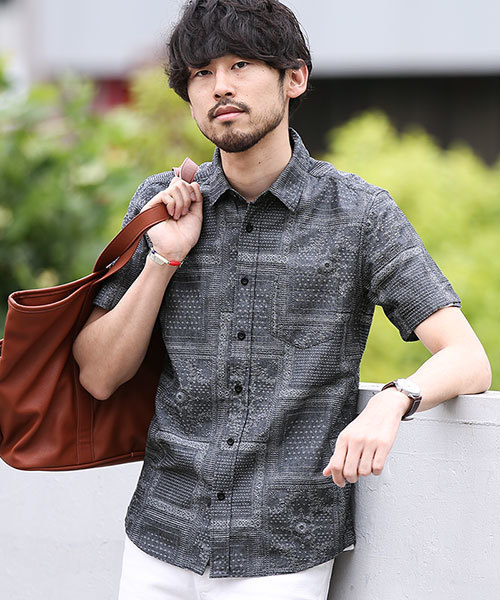 NANO universe（ナノユニバース）の「バンダナJQシャツ S/S（シャツ/ブラウス・メンズ・ホワイト/ブラック/ネイビー・SMALL/LARGE/MEDIUM）」の2枚目の写真