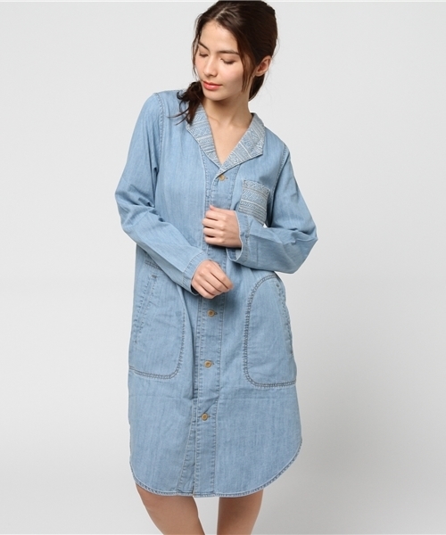 CUBE SUGAR（キューブシュガー）の「5.5ozデニム×刺繍トライアングルカラーワンピース（シャツワンピース・レディース・ネイビー/ブルー系その他/ブルー系その他2・M）」の2枚目の写真