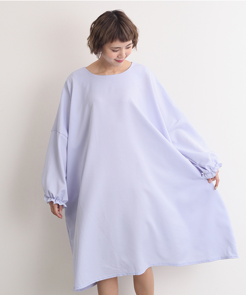 MERLOT(メルロー)の「ビッグシルエットパフ袖ワンピース4907(ワンピース・レディース・ブラック/グレー/ブルー/レッド/パープル系その他・FREE)」の16枚目の写真