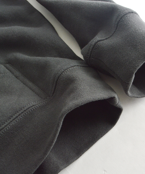 JUNGLES（ジャングルス）の「JUNGLES/ジャングルス TEENAGE HOODIE H-T-CH（パーカー・メンズ・チャコール・S/L/M/XL）」の5枚目の写真