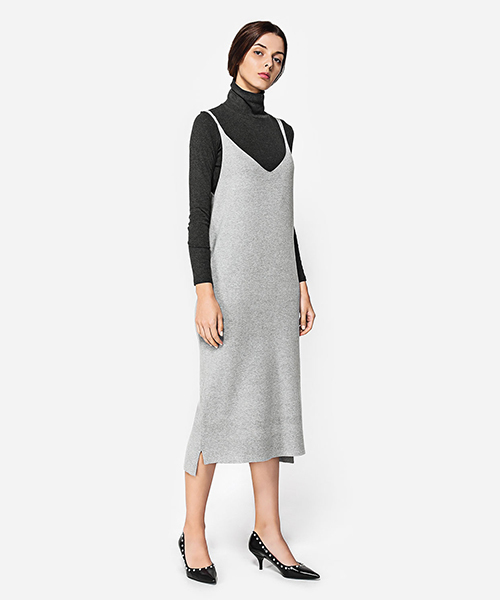 CHARLES & KEITH(チャールズ & キース)の「ポインテッドトゥパンプス / POINTED TOE PUMPS(パンプス・レディース・ブラック・23cm/23.5cm/24.5cm)」の3枚目の写真
