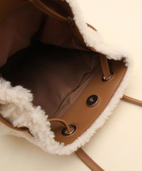 coen（コーエン）の「ボア巾着ショルダーバッグ（ショルダーバッグ・レディース・オフホワイト/ブラウン・FREE）」の5枚目の写真