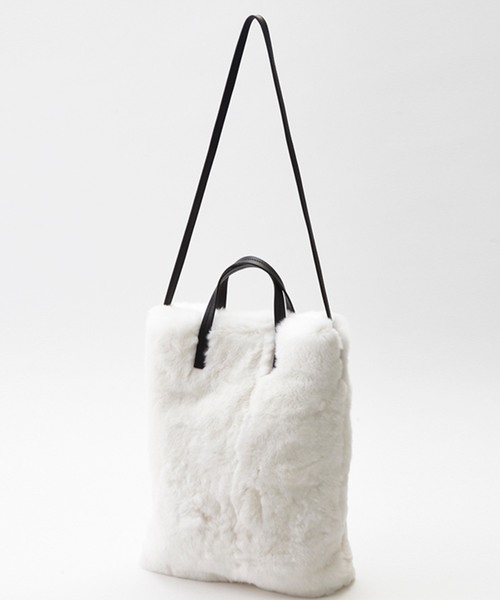 Gem.（ジェム）の「【Gem.】ウィンターパームツリーファートート　011112691（トートバッグ・レディース・オフホワイト/ブラック/マルチ・FREE）」の7枚目の写真