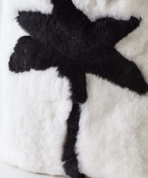 Gem.（ジェム）の「【Gem.】ウィンターパームツリーファートート　011112691（トートバッグ・レディース・オフホワイト/ブラック/マルチ・FREE）」の6枚目の写真