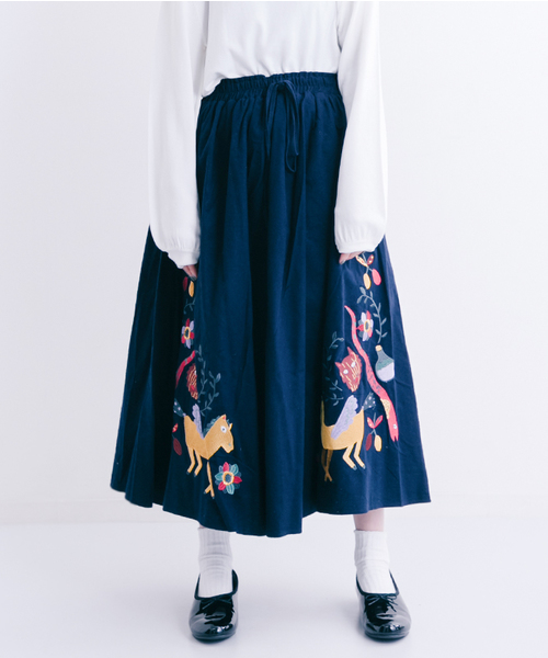 MERLOT（メルロー）の「起毛ギリシャしんわ刺繍スカート7213（スカート・レディース・グレー/ネイビー/ベージュ・FREE）」の14枚目の写真