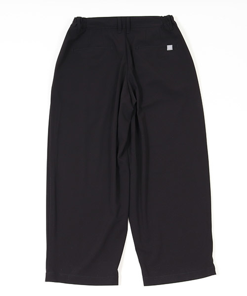 ANGENEHM(アンゲネーム)の「mp5835-1 Tuck Wide Pants パンツ(その他パンツ・メンズ・ネイビー/ブラック/ベージュ・S/L/M)」の8枚目の写真
