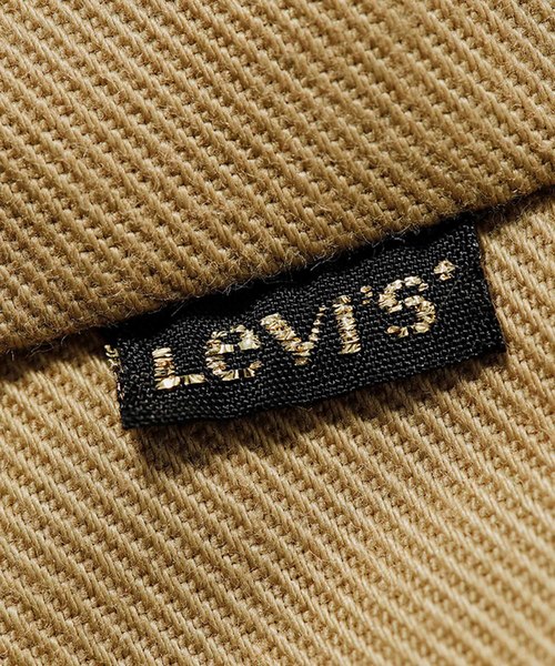 Levi's（リーバイス）の「STA-PREST WIDE LEG CROP  HARVEST GOLD（チノパンツ・メンズ・ナチュラル・33inch/29inch/31inch/30inch/34inch/28inch/32inch）」の6枚目の写真