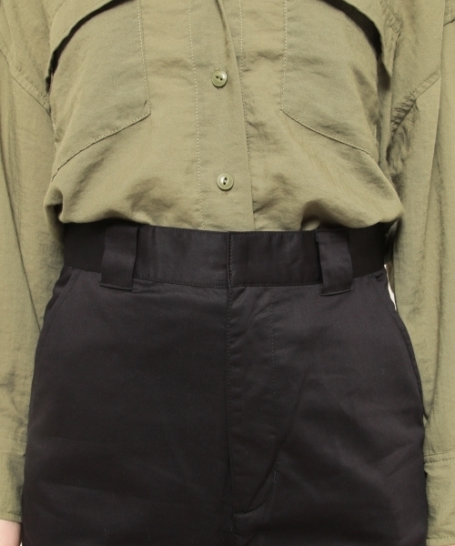 PAGEBOY(ページボーイ)の「コットンサテンスラックス(スラックス・レディース・ブラック/ダークブラウン/ネイビー・SMALL/MEDIUM)」の14枚目の写真