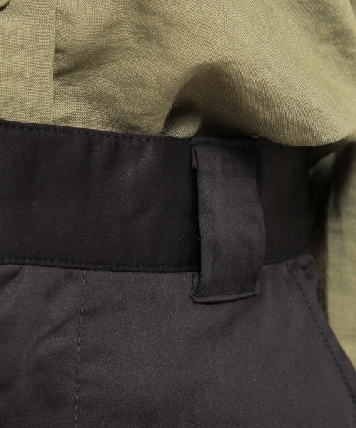 PAGEBOY(ページボーイ)の「コットンサテンスラックス(スラックス・レディース・ブラック/ダークブラウン/ネイビー・SMALL/MEDIUM)」の12枚目の写真