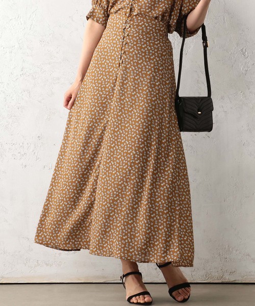 Cheek（チーク）の「リバティーデシンフレアスカート（スカート・レディース・ブラック/ブラウン/ワイン・MEDIUM）」の17枚目の写真