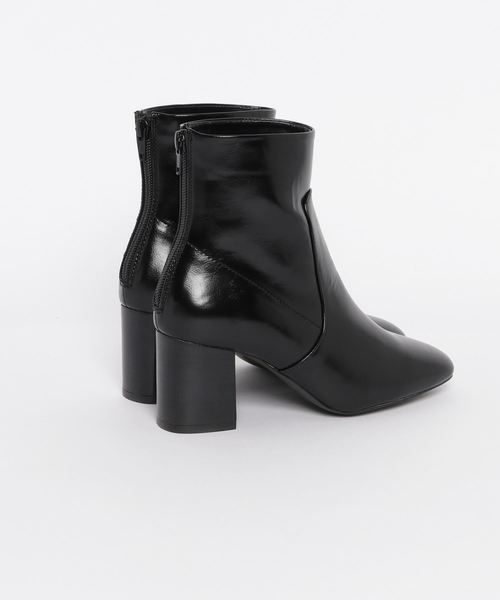 N.（N. Natural Beauty Basic）（エヌエヌナチュラルビューティーベーシック）の「チャンキーヒールショートブーツ（ブーツ・レディース・ブラック/ブラウン・MEDIUM/SMALL/LARGE）」の3枚目の写真