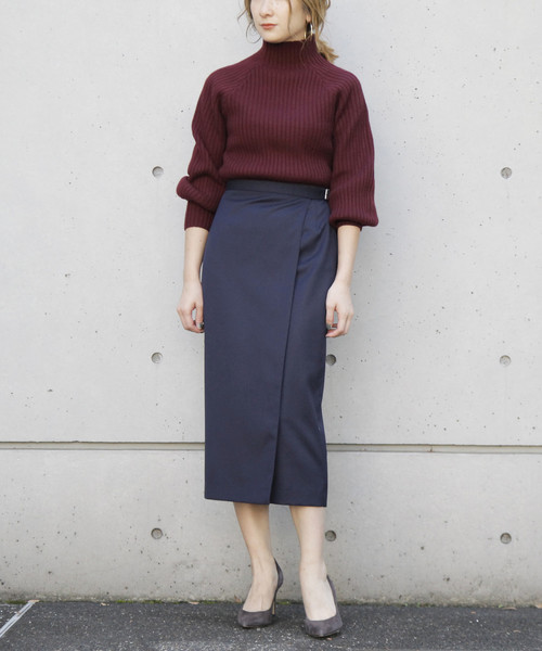 Liesse(リエス)の「T/W高密度トリコチンラップスカート(スカート・レディース・カーキ/ネイビー・S/M)」の1枚目の写真