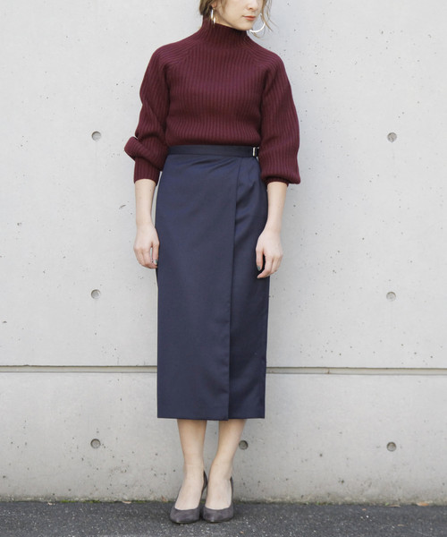 Liesse(リエス)の「T/W高密度トリコチンラップスカート(スカート・レディース・カーキ/ネイビー・S/M)」の3枚目の写真