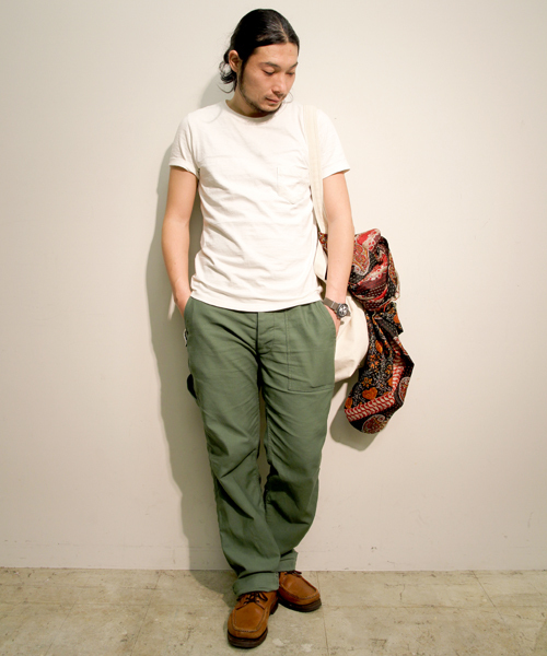 REMI RELIEF（レミレリーフ）の「 ◇REMI RELIEF / ポケットTシャツ（Tシャツ/カットソー・メンズ・ホワイト/ブラック/イエロー系その他/ネイビー/レッド系その他/ブルー系その他/グリーン/グレー/オリーブ・MEDIUM/X-LARGE/SMALL/LARGE）」の15枚目の写真